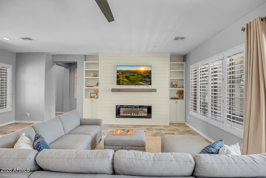 41003 N CONGRESSIONAL Drive, Anthem, AZ 85086 — photo 4