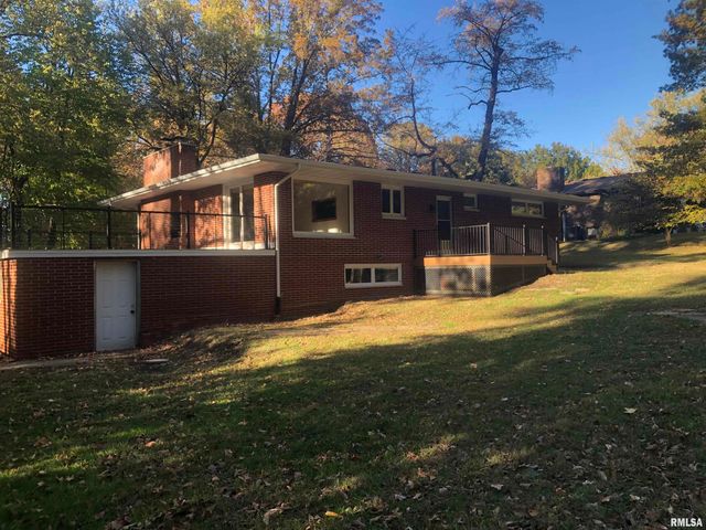 2318 E LAKE SHORE Drive, Springfield, IL 62712