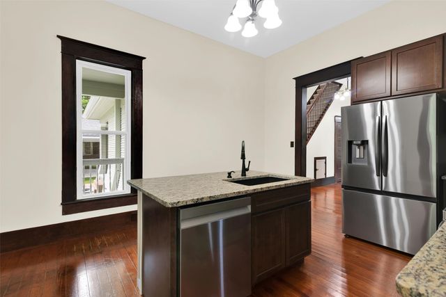 1219 S Travis Street, Sherman, TX 75090
