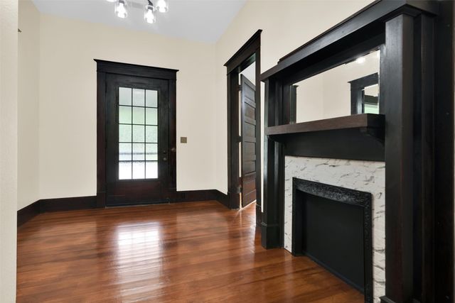 1219 S Travis Street, Sherman, TX 75090