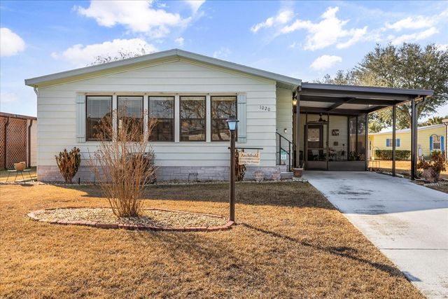 1020 DUSTIN DRIVE, Lady Lake, FL 32159