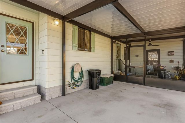 1020 DUSTIN DRIVE, Lady Lake, FL 32159