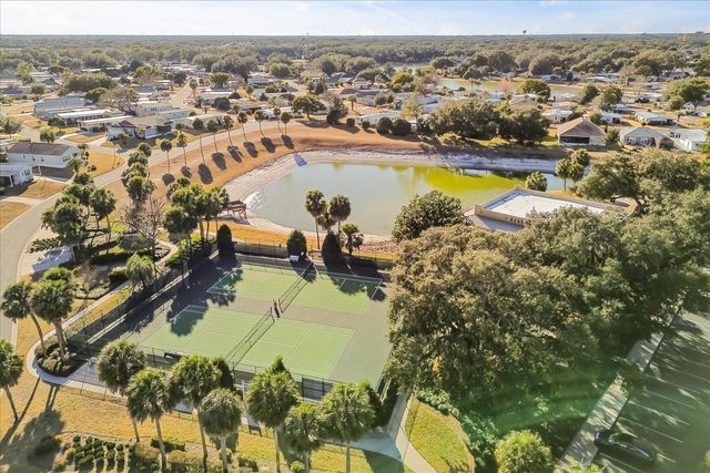 1020 DUSTIN DRIVE, Lady Lake, FL 32159