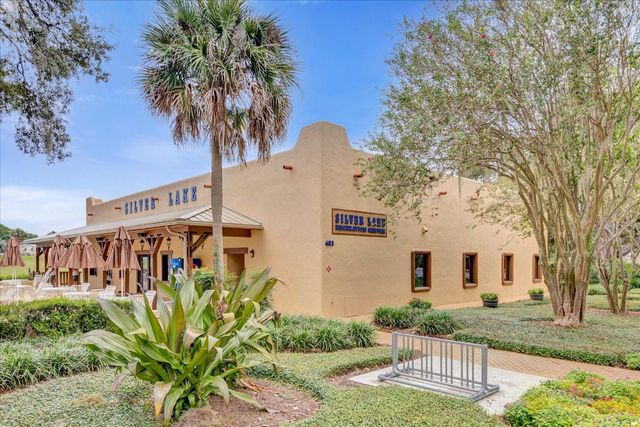 1020 DUSTIN DRIVE, Lady Lake, FL 32159