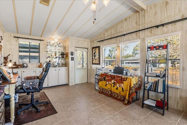 1020 DUSTIN DRIVE, Lady Lake, FL 32159