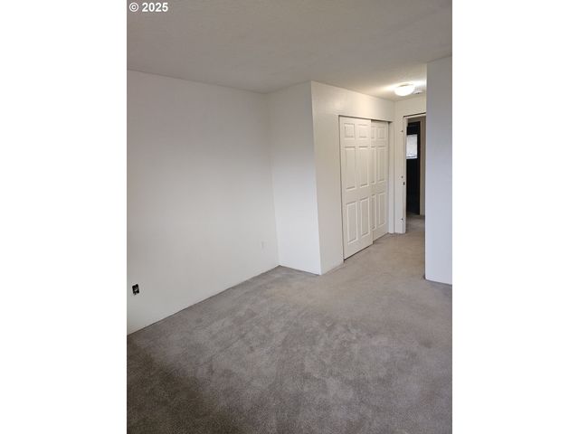 589 Ne WESTVIEW Ln, Estacada, OR 97023