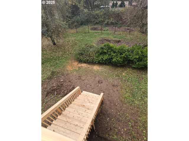 589 Ne WESTVIEW Ln, Estacada, OR 97023