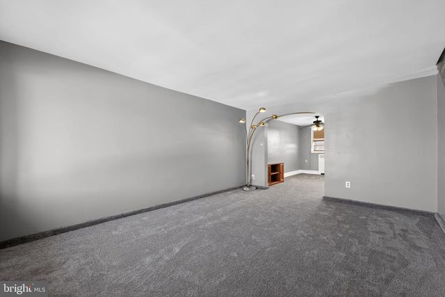 3102 WELLINGTON ST, Philadelphia, PA 19149