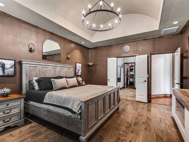 1296 Meadow View Drive, Choctaw, OK 73020
