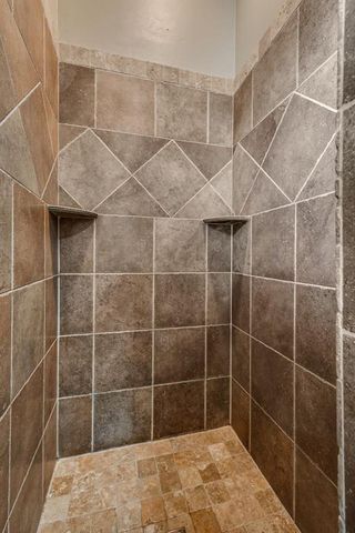1296 Meadow View Drive, Choctaw, OK 73020