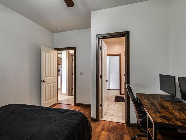 1296 Meadow View Drive, Choctaw, OK 73020