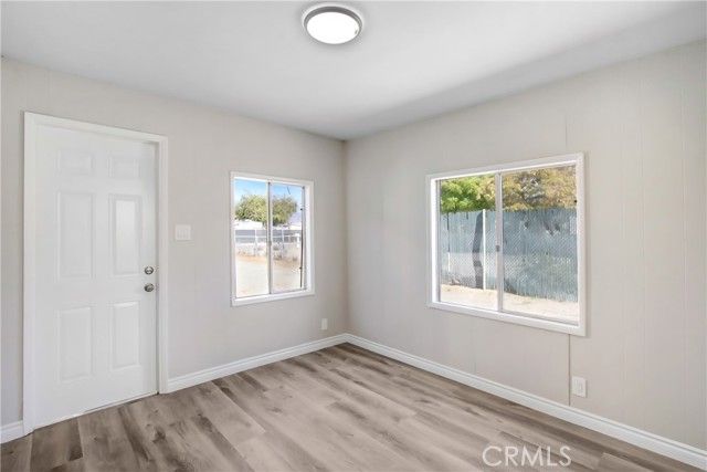 213 W Kimball, Hemet, CA 92543