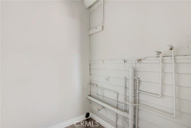 213 W Kimball, Hemet, CA 92543