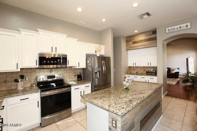 25203 N 42ND Avenue N, Phoenix, AZ 85083