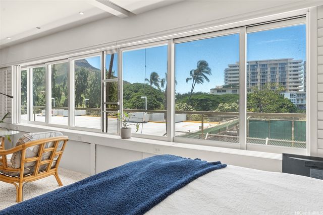 2895 Kalakaua Avenue 309, Honolulu, HI 96815