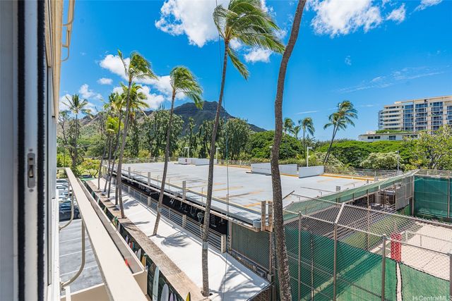 2895 Kalakaua Avenue 309, Honolulu, HI 96815