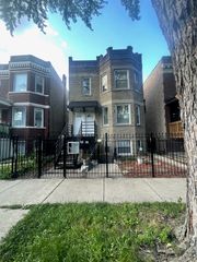 4032 W Kamerling Avenue, Chicago, IL 60651
