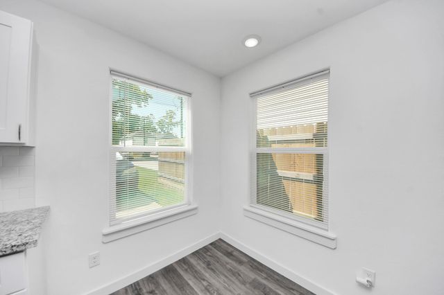 8125 Laura Koppe Road A, Houston, TX 77028