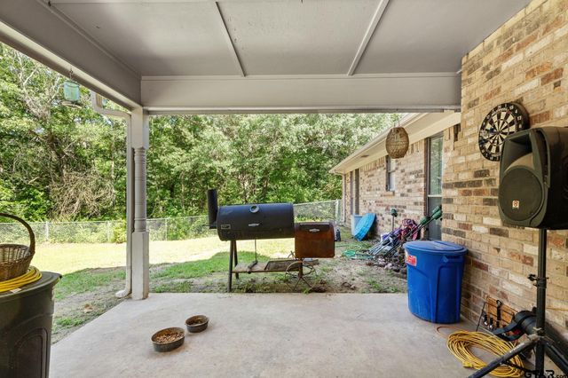 7649 Timber Cir, Tyler, TX 75708