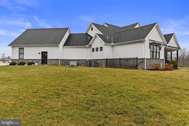 110 RIDGE RD, York Springs, PA 17372