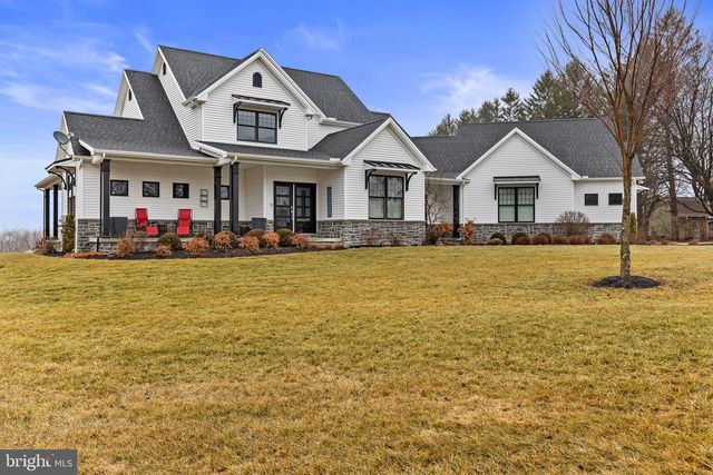 110 RIDGE RD, York Springs, PA 17372