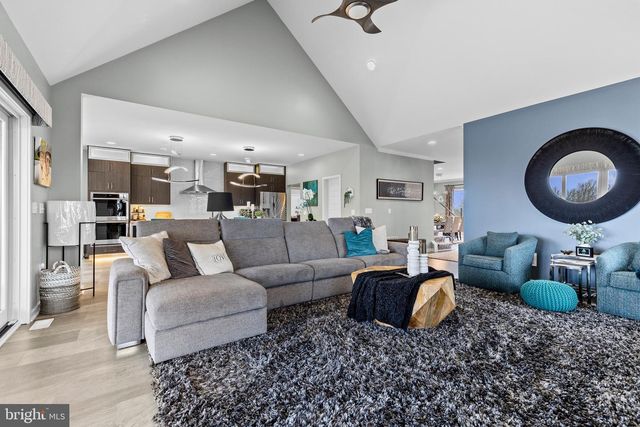 110 RIDGE RD, York Springs, PA 17372