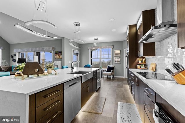 110 RIDGE RD, York Springs, PA 17372