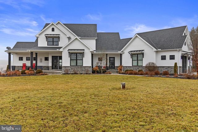 110 RIDGE RD, York Springs, PA 17372