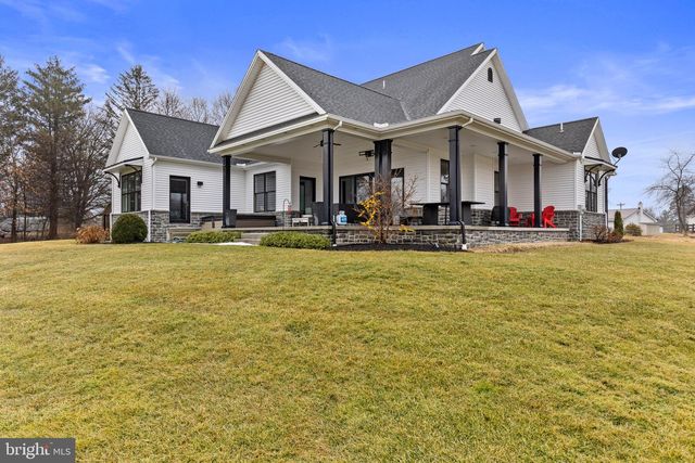 110 RIDGE RD, York Springs, PA 17372