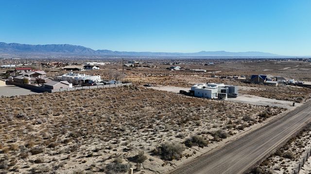 1304 10th Street SE, Rio Rancho, NM 87124