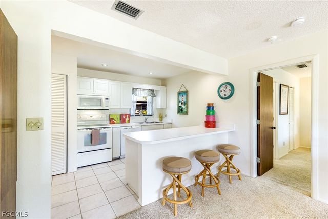 5117 Sea Bell RD A201, Sanibel, FL 33957
