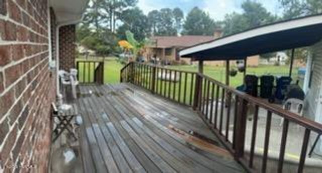 2111 Westwood Drive, Kinston, NC 28504
