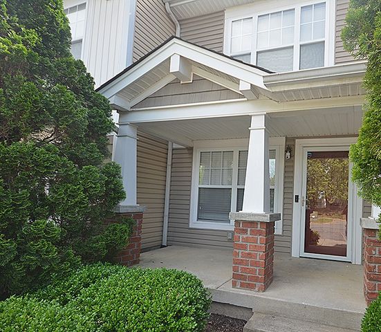 507 Bradburn Village Cir, Antioch, TN 37013