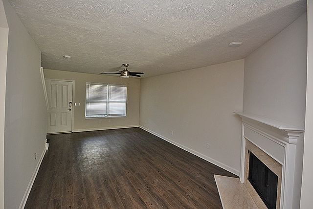 507 Bradburn Village Cir, Antioch, TN 37013