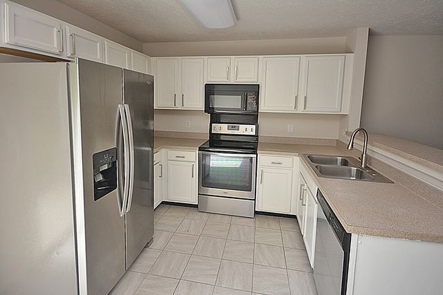 507 Bradburn Village Cir, Antioch, TN 37013