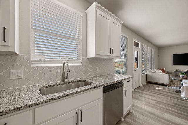 127 Clearwater Court, Rhome, TX 76078