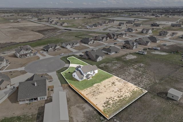 127 Clearwater Court, Rhome, TX 76078