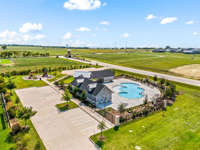 127 Clearwater Court, Rhome, TX 76078