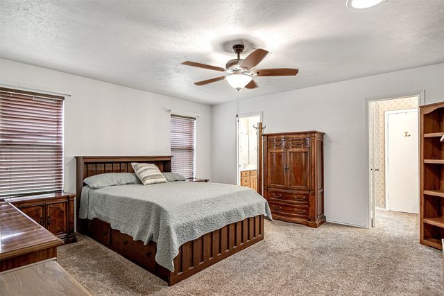 1003 Hyde Park Boulevard, Cleburne, TX 76033