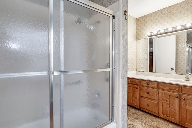 1003 Hyde Park Boulevard, Cleburne, TX 76033