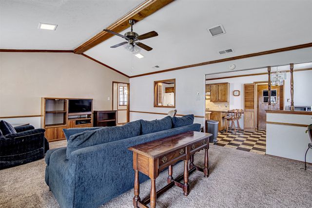 1003 Hyde Park Boulevard, Cleburne, TX 76033