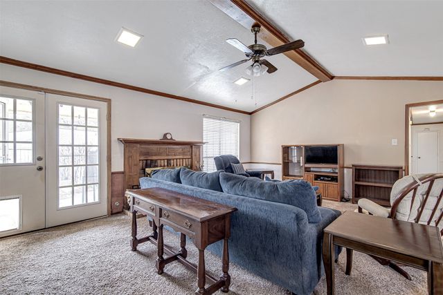 1003 Hyde Park Boulevard, Cleburne, TX 76033