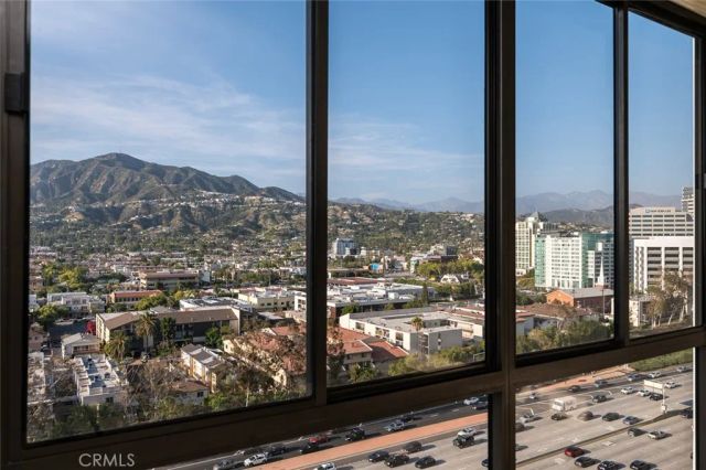 345 Pioneer Drive 1705, Glendale, CA 91203