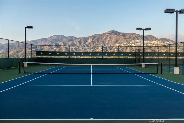 345 Pioneer Drive 1705, Glendale, CA 91203