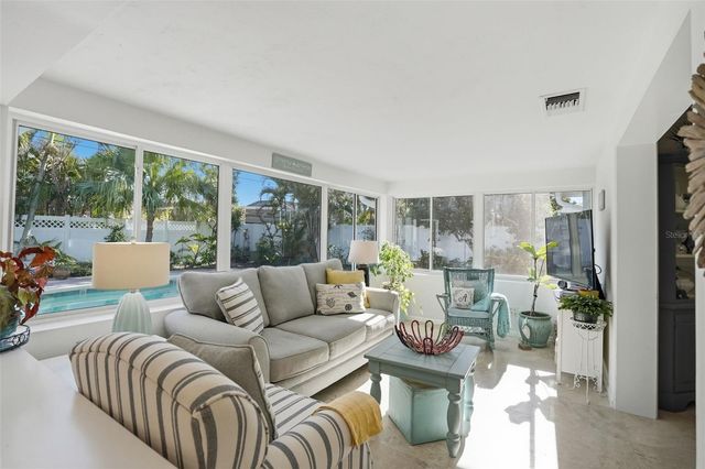 2273 W VINA DEL MAR BOULEVARD, St Pete Beach, FL 33706