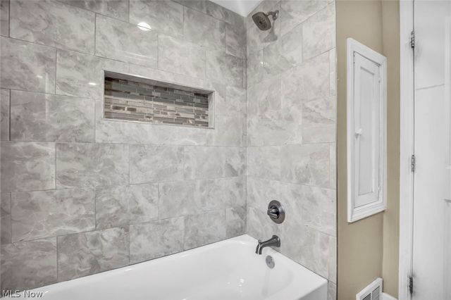 3311 Van Aken Boulevard, Shaker Heights, OH 44120