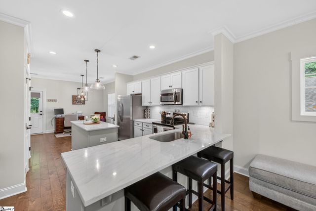 101 Pacific Avenue, Greenville, SC 29605