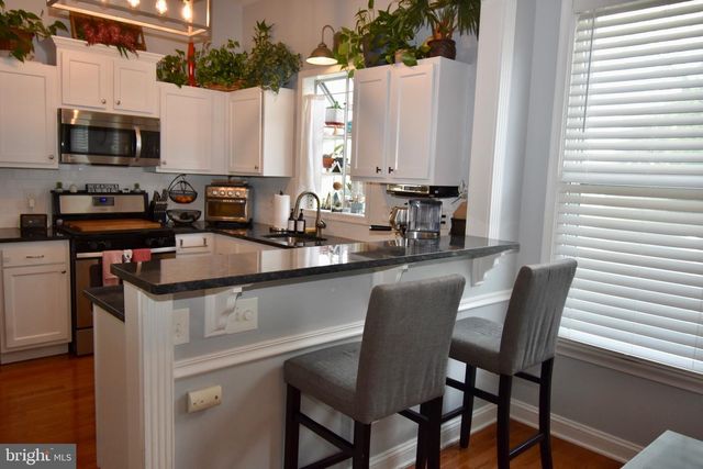 563 UHLER AVE, Burlington, NJ 08016