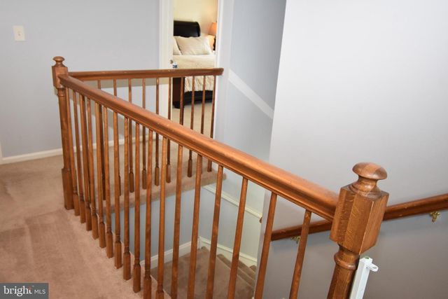 563 UHLER AVE, Burlington, NJ 08016
