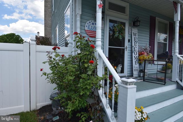 563 UHLER AVE, Burlington, NJ 08016
